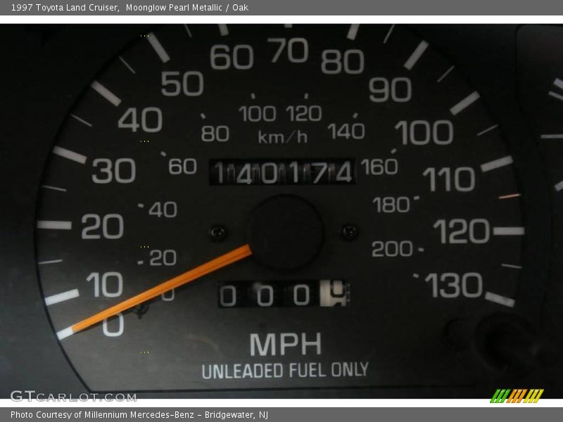 Moonglow Pearl Metallic / Oak 1997 Toyota Land Cruiser