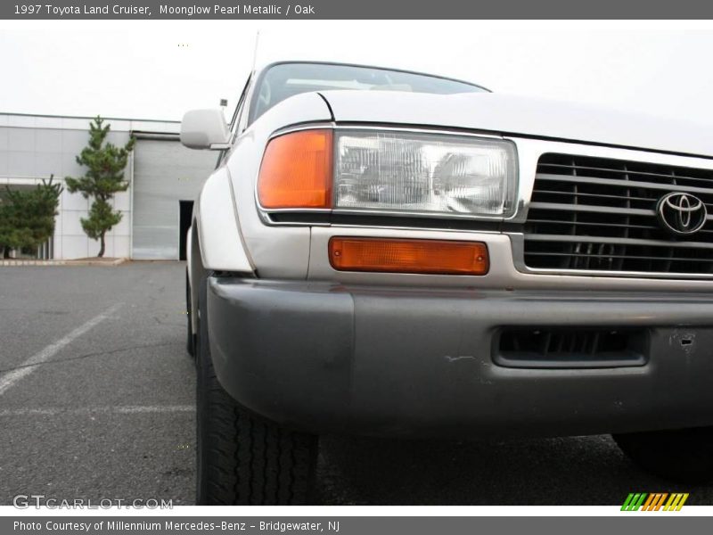 Moonglow Pearl Metallic / Oak 1997 Toyota Land Cruiser