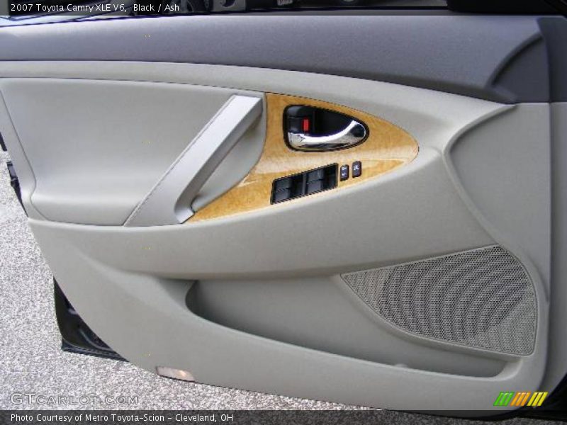 Black / Ash 2007 Toyota Camry XLE V6