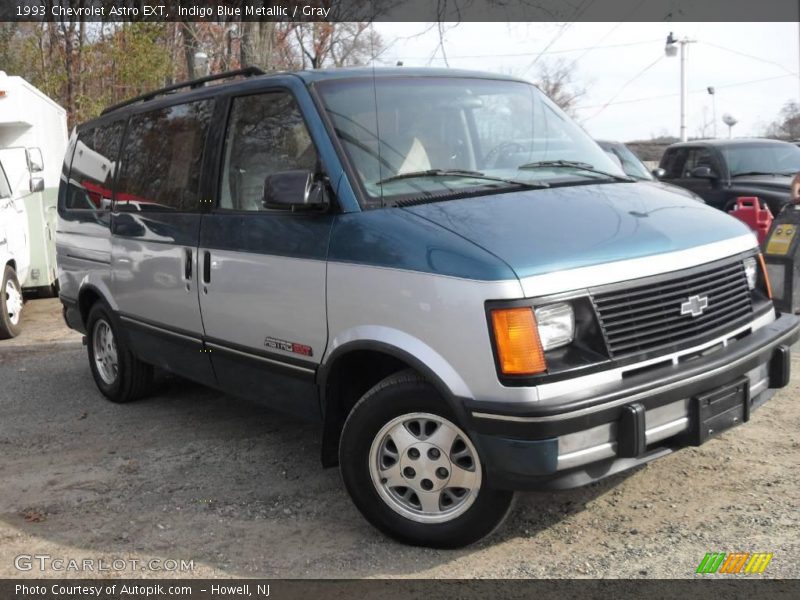 Indigo Blue Metallic / Gray 1993 Chevrolet Astro EXT