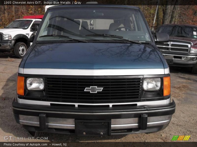 Indigo Blue Metallic / Gray 1993 Chevrolet Astro EXT