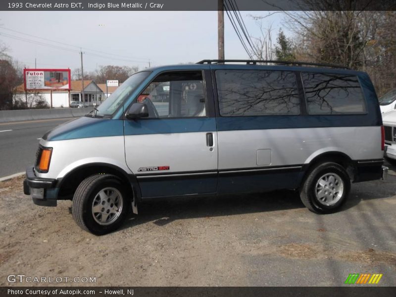 Indigo Blue Metallic / Gray 1993 Chevrolet Astro EXT
