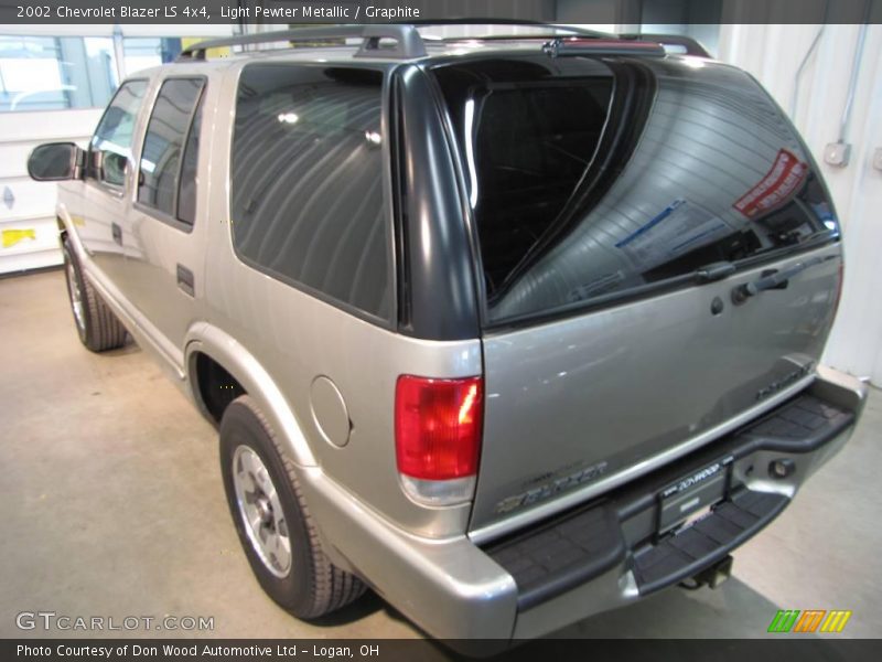 Light Pewter Metallic / Graphite 2002 Chevrolet Blazer LS 4x4