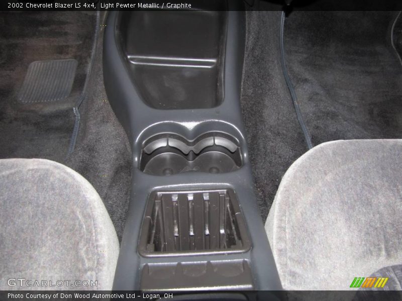 Light Pewter Metallic / Graphite 2002 Chevrolet Blazer LS 4x4