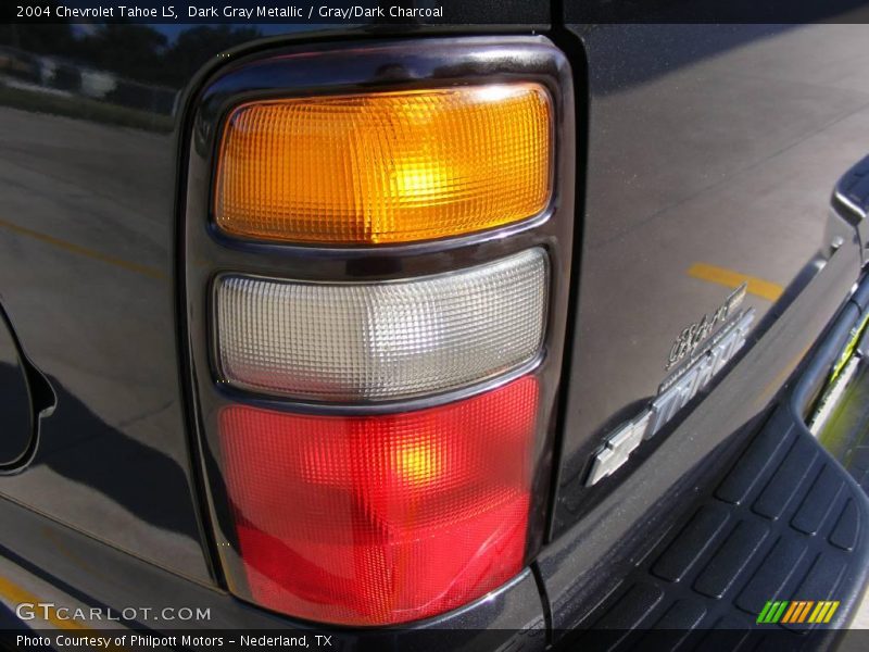 Dark Gray Metallic / Gray/Dark Charcoal 2004 Chevrolet Tahoe LS