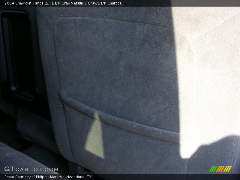 Dark Gray Metallic / Gray/Dark Charcoal 2004 Chevrolet Tahoe LS