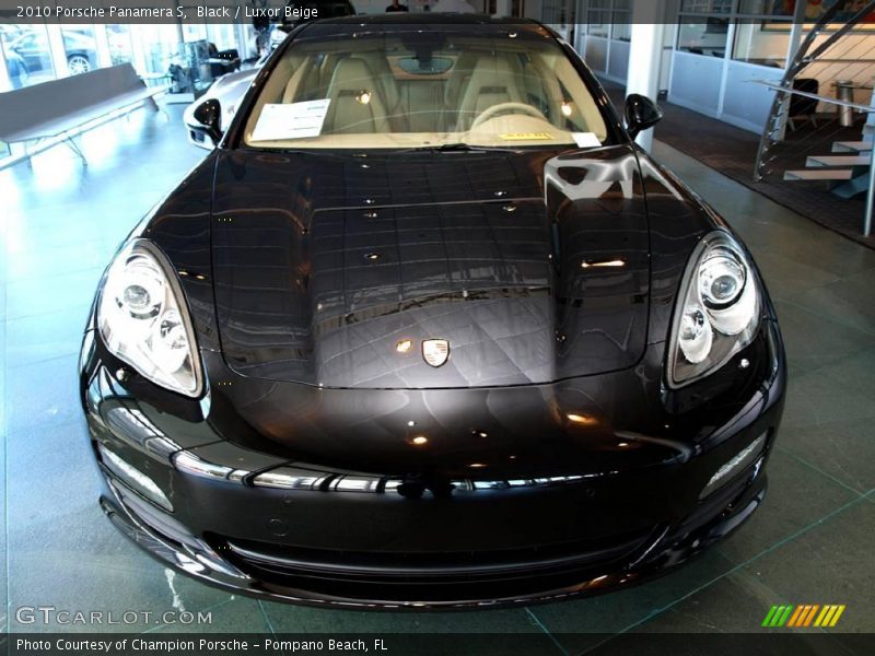 Black / Luxor Beige 2010 Porsche Panamera S