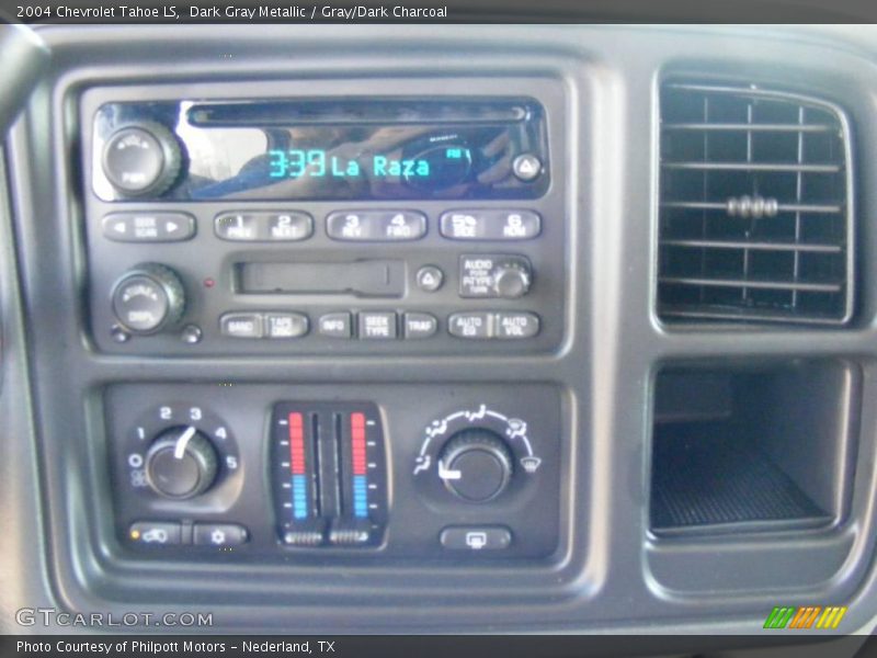 Dark Gray Metallic / Gray/Dark Charcoal 2004 Chevrolet Tahoe LS