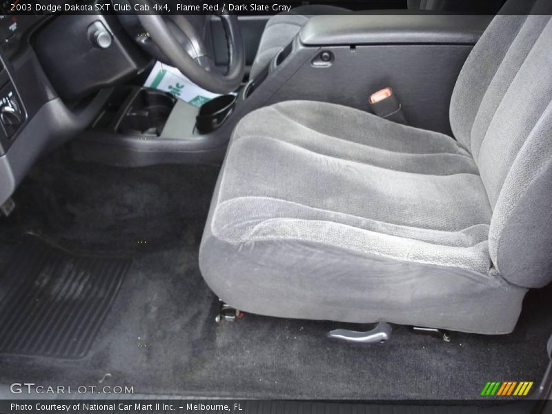 Flame Red / Dark Slate Gray 2003 Dodge Dakota SXT Club Cab 4x4