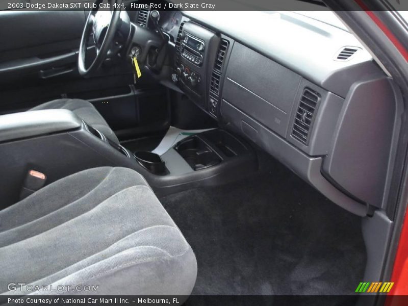 Flame Red / Dark Slate Gray 2003 Dodge Dakota SXT Club Cab 4x4