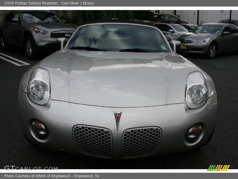 Cool Silver / Ebony 2006 Pontiac Solstice Roadster