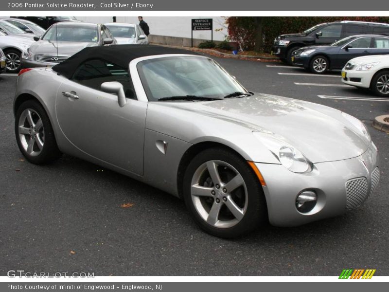 Cool Silver / Ebony 2006 Pontiac Solstice Roadster