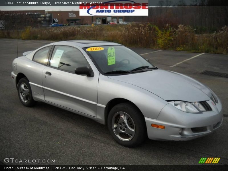 Ultra Silver Metallic / Graphite 2004 Pontiac Sunfire Coupe