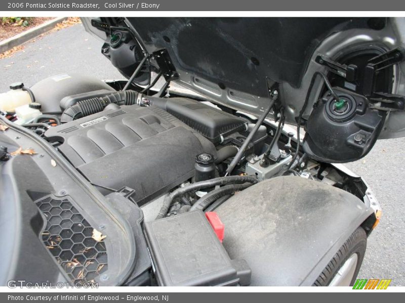 Cool Silver / Ebony 2006 Pontiac Solstice Roadster