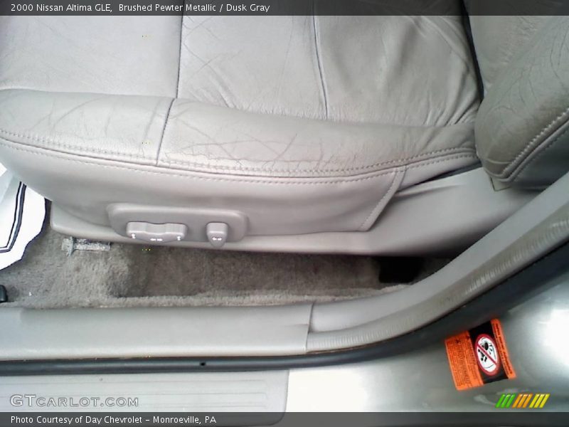 Brushed Pewter Metallic / Dusk Gray 2000 Nissan Altima GLE