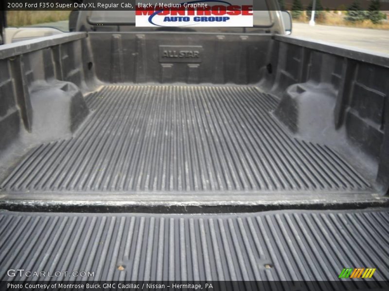 Black / Medium Graphite 2000 Ford F350 Super Duty XL Regular Cab