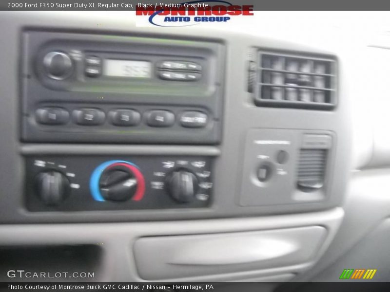 Black / Medium Graphite 2000 Ford F350 Super Duty XL Regular Cab