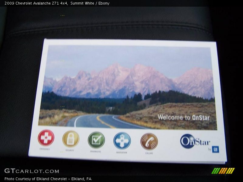 Summit White / Ebony 2009 Chevrolet Avalanche Z71 4x4