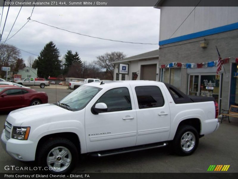 Summit White / Ebony 2009 Chevrolet Avalanche Z71 4x4