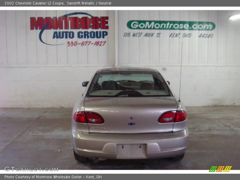 Sandrift Metallic / Neutral 2002 Chevrolet Cavalier LS Coupe