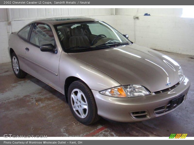 Sandrift Metallic / Neutral 2002 Chevrolet Cavalier LS Coupe