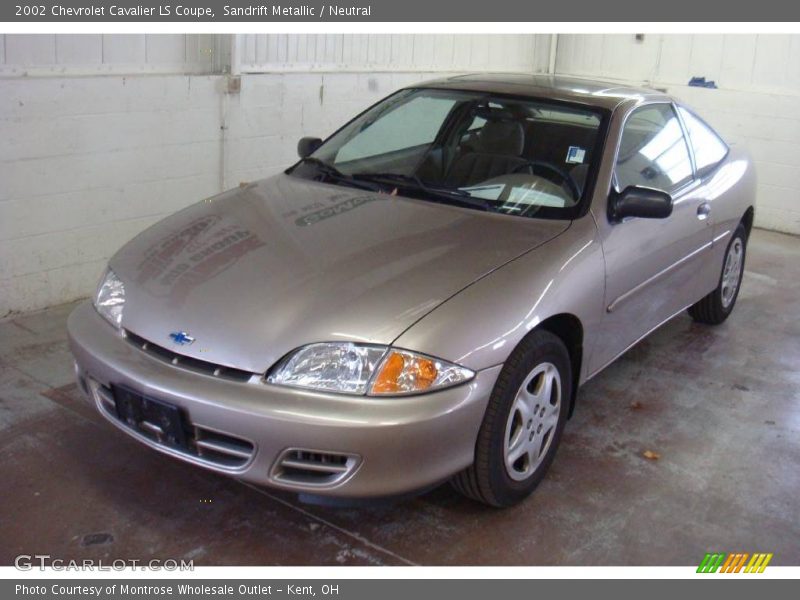 Sandrift Metallic / Neutral 2002 Chevrolet Cavalier LS Coupe
