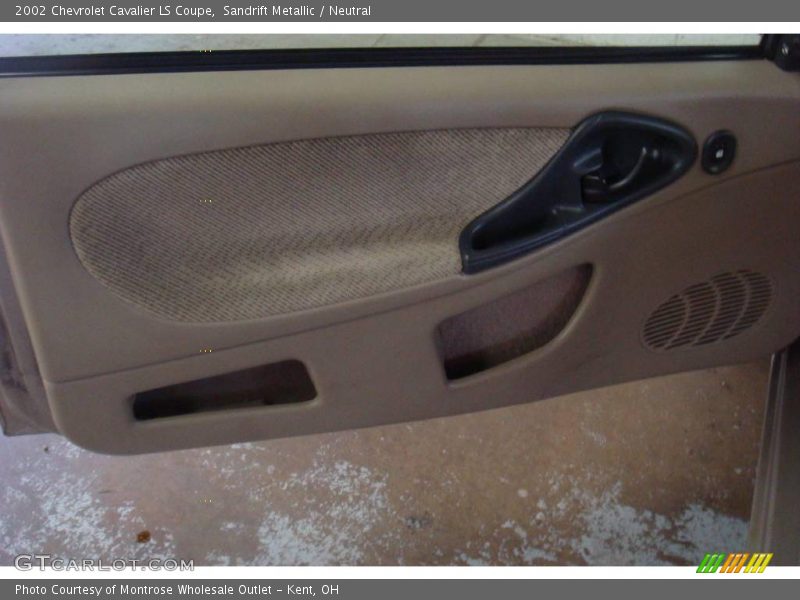 Sandrift Metallic / Neutral 2002 Chevrolet Cavalier LS Coupe