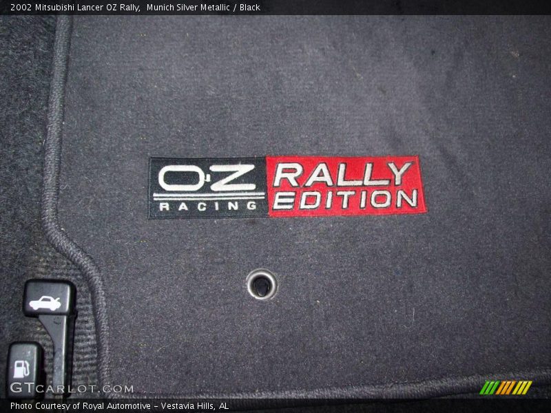 Munich Silver Metallic / Black 2002 Mitsubishi Lancer OZ Rally
