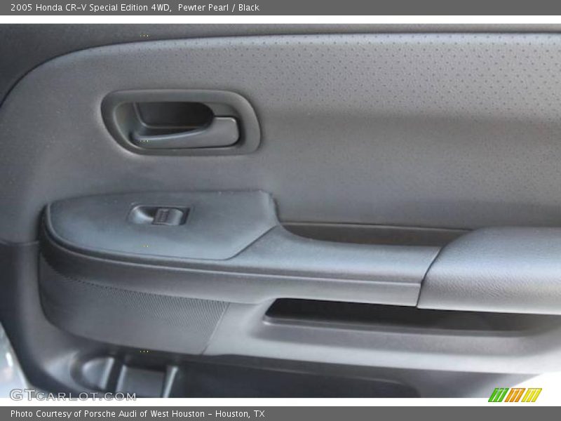 Pewter Pearl / Black 2005 Honda CR-V Special Edition 4WD