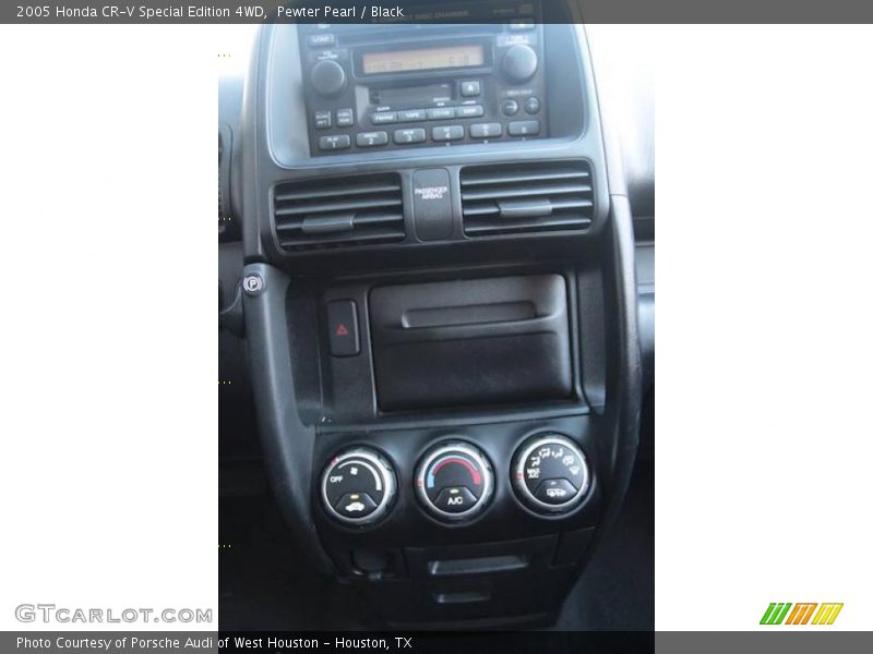 Pewter Pearl / Black 2005 Honda CR-V Special Edition 4WD