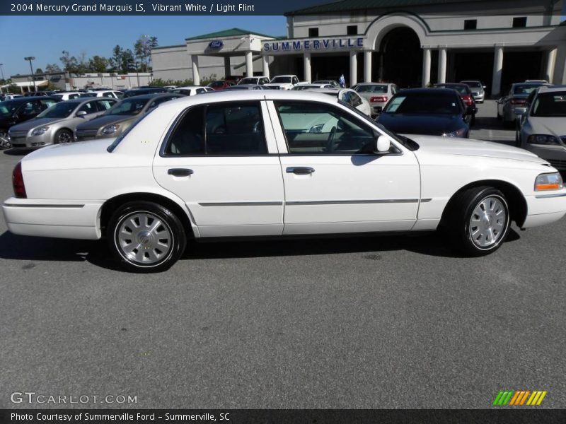 Vibrant White / Light Flint 2004 Mercury Grand Marquis LS