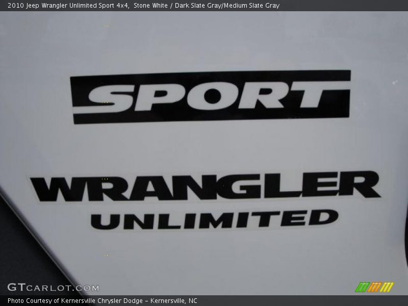 Stone White / Dark Slate Gray/Medium Slate Gray 2010 Jeep Wrangler Unlimited Sport 4x4