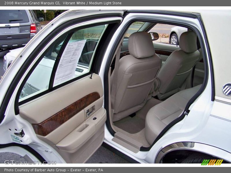 Vibrant White / Medium Light Stone 2008 Mercury Grand Marquis GS