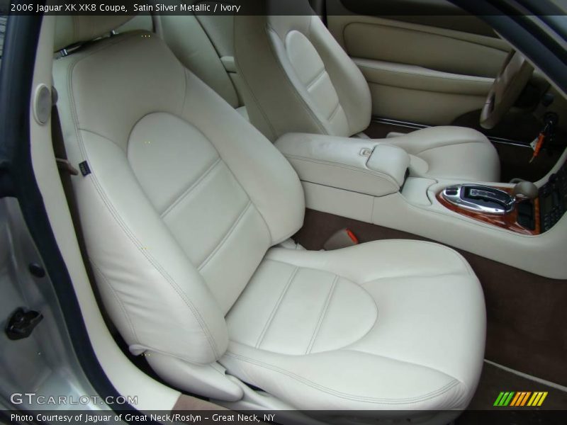 Satin Silver Metallic / Ivory 2006 Jaguar XK XK8 Coupe