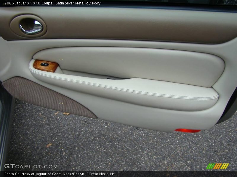 Satin Silver Metallic / Ivory 2006 Jaguar XK XK8 Coupe