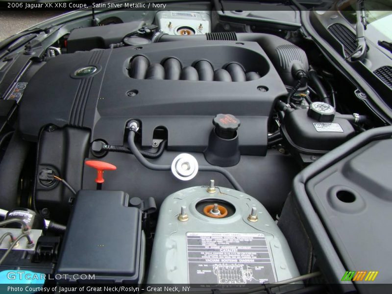 Satin Silver Metallic / Ivory 2006 Jaguar XK XK8 Coupe