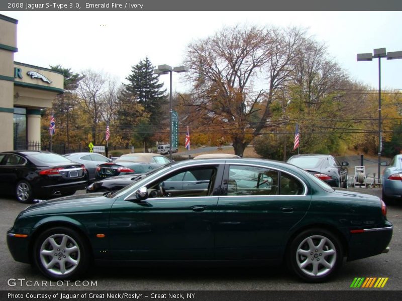 Emerald Fire / Ivory 2008 Jaguar S-Type 3.0