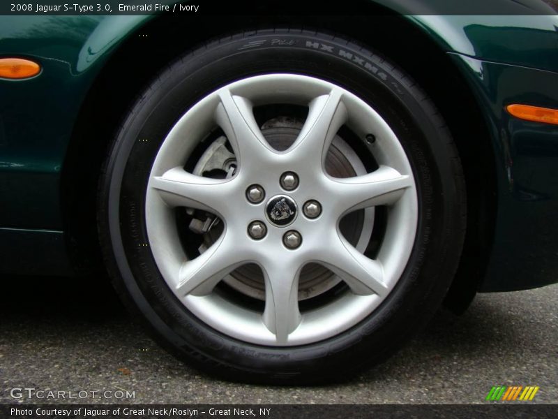 Emerald Fire / Ivory 2008 Jaguar S-Type 3.0