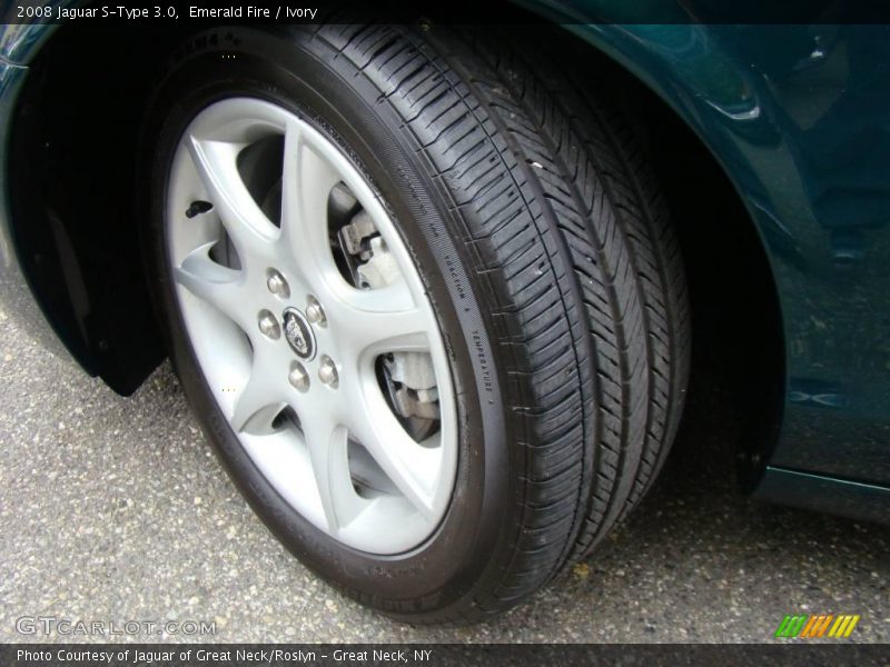 Emerald Fire / Ivory 2008 Jaguar S-Type 3.0