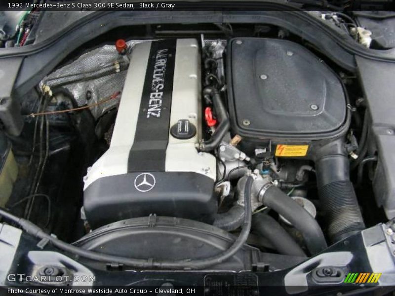 Black / Gray 1992 Mercedes-Benz S Class 300 SE Sedan