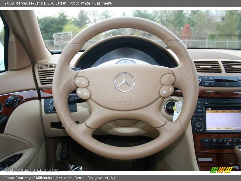 Arctic White / Cashmere 2009 Mercedes-Benz E 350 Sedan