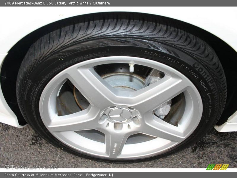 Arctic White / Cashmere 2009 Mercedes-Benz E 350 Sedan