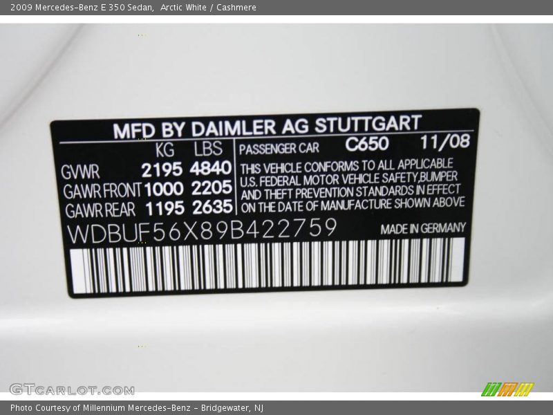 Arctic White / Cashmere 2009 Mercedes-Benz E 350 Sedan