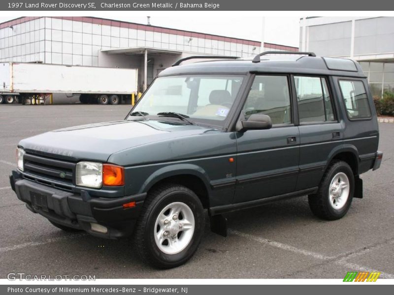 Charleston Green Metallic / Bahama Beige 1997 Land Rover Discovery SE