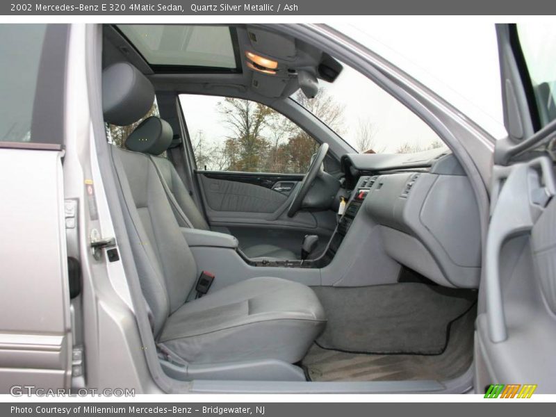 Quartz Silver Metallic / Ash 2002 Mercedes-Benz E 320 4Matic Sedan