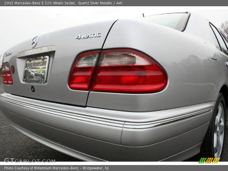 Quartz Silver Metallic / Ash 2002 Mercedes-Benz E 320 4Matic Sedan