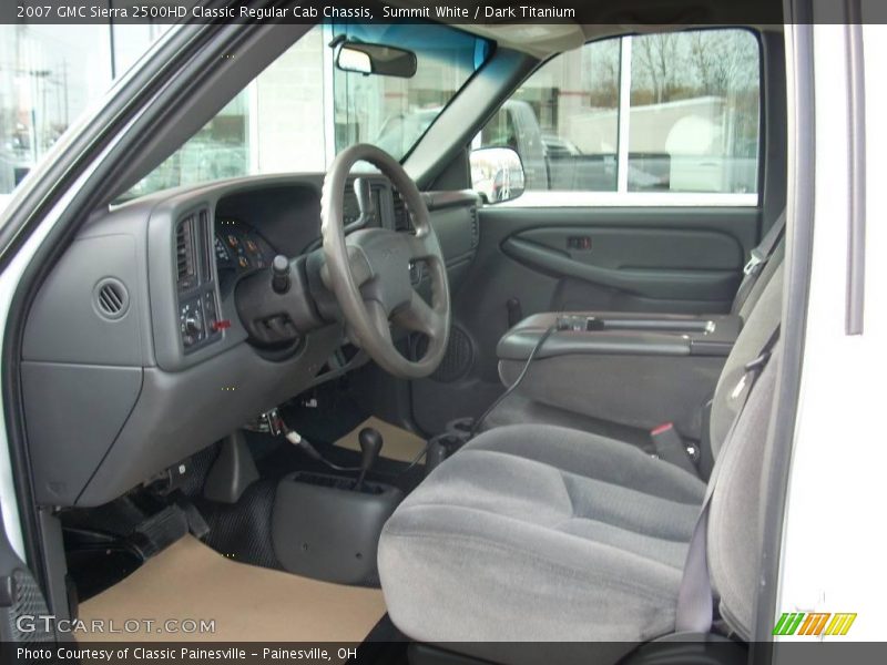 Summit White / Dark Titanium 2007 GMC Sierra 2500HD Classic Regular Cab Chassis