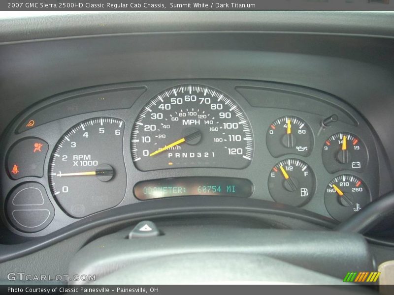 Summit White / Dark Titanium 2007 GMC Sierra 2500HD Classic Regular Cab Chassis