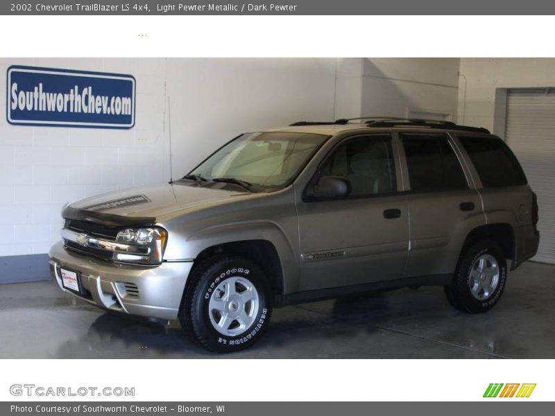 Light Pewter Metallic / Dark Pewter 2002 Chevrolet TrailBlazer LS 4x4