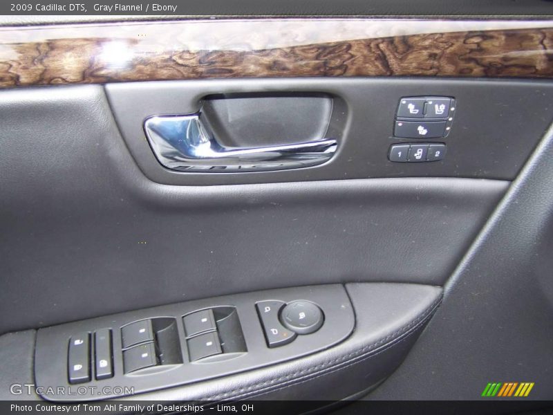 Gray Flannel / Ebony 2009 Cadillac DTS